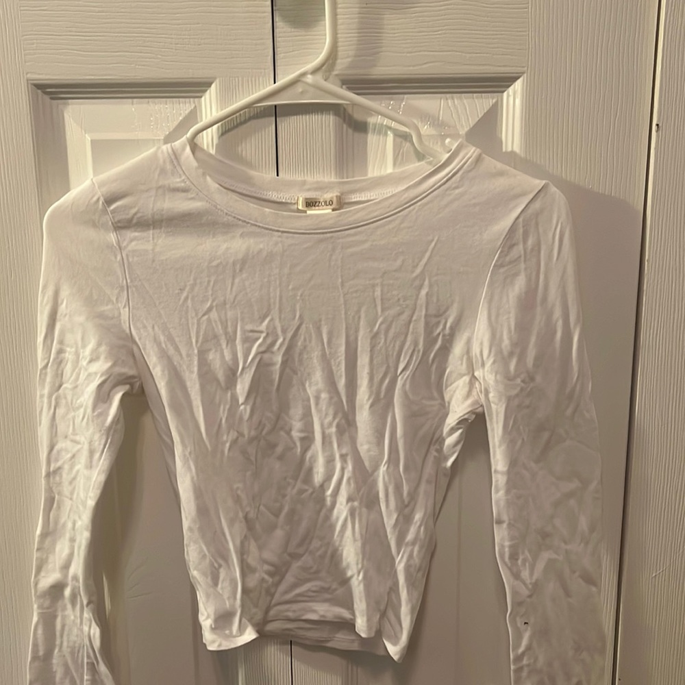 white long sleeve under shirt